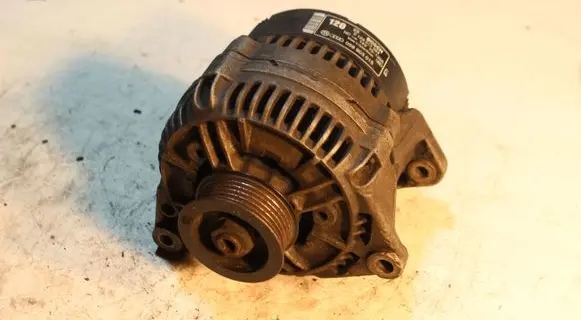 Audi A6 S6 C5 4B Generator/alternator 059903015 0123515024