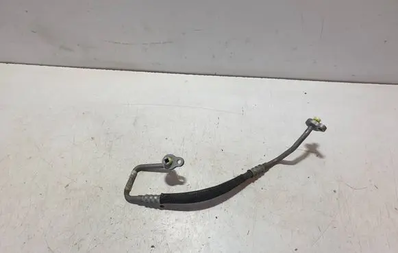 Volvo XC60 Air conditioning (A/C) pipe/hose 31332531