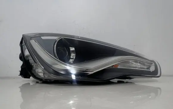 Audi A1 Headlight/headlamp 8X0941006
