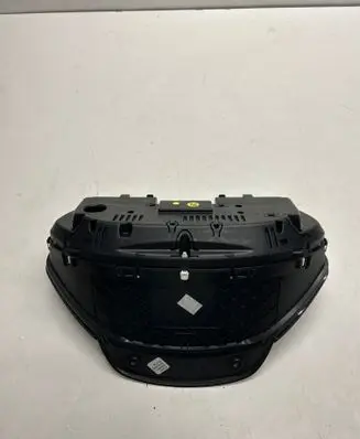 BMW 3 F30 F35 F31 Speedometer (instrument cluster) 2103093 8682826