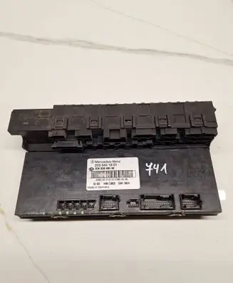 Mercedes-Benz C W203 Fuse module 2035451801 5DK00848640