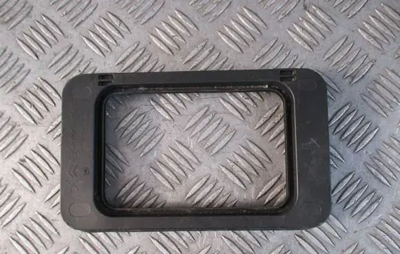 Citroen C4 Grand Picasso Other center console (tunnel) element 9676524880