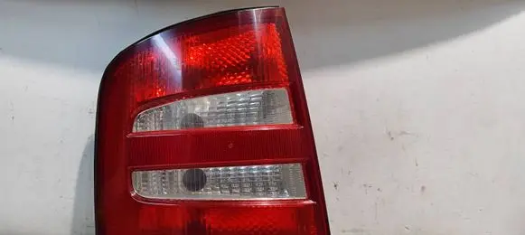 Skoda Fabia Mk1 (6Y) Rear/tail lights 6Y9945095B 6Y9945111B