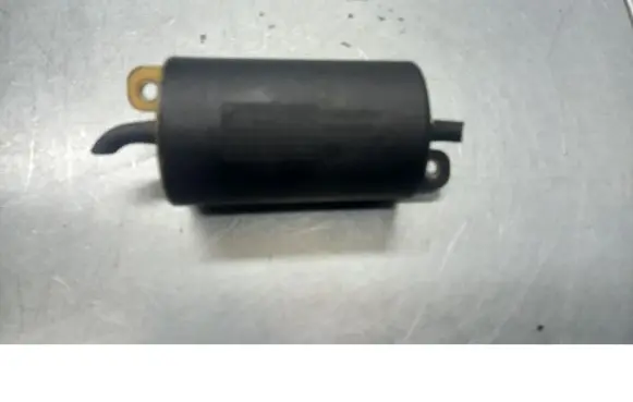 Vacuum air tank