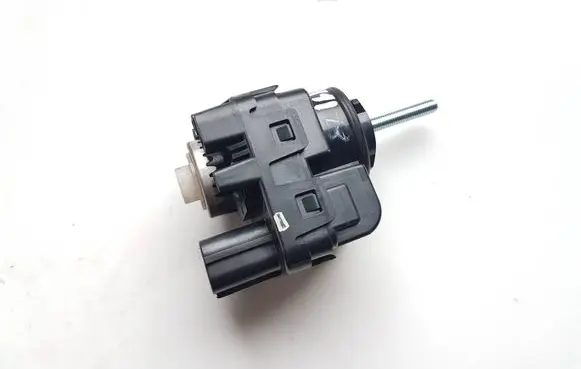 Nissan Navara D23 Headlight level adjustment motor 
