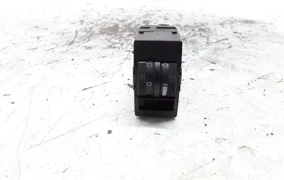 Seat Ibiza III (6L) Headlight level height control switch 6L0919094B