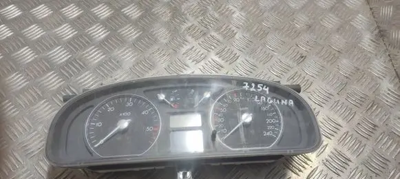 Renault Laguna II Speedometer (instrument cluster) 8200328449 6W20NZ34 501018AA0088