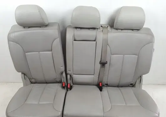 Mercedes-Benz GL X164 Second row seats 