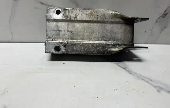 Mercedes-Benz C W204 Front bumper shock/impact absorber A2046201195
