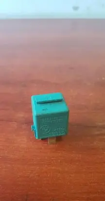 BMW Z4 E85 E86 Other relay 1388910