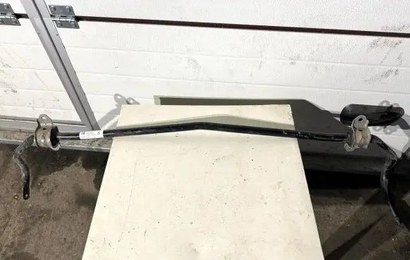 Tesla Model S Rear anti-roll bar/sway bar 142048500B 1420485