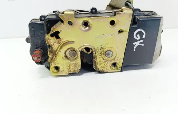 Citroen Xsara Picasso Rear door lock