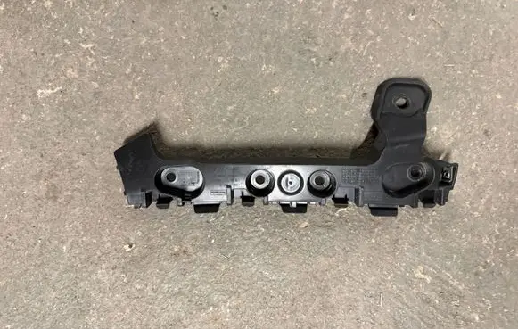 Ford Fiesta Rear bumper mounting bracket H1BB17A882A1