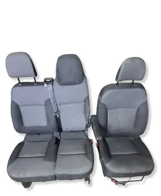 Renault Trafic III (X82) Seat set 