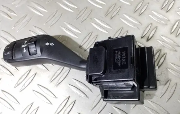 Ford C-MAX I Indicator stalk 17D9404 4M5T13335BD