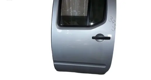 Nissan Navara Rear door 82101EB332