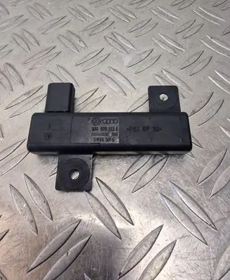 Interior comfort aerial antenna