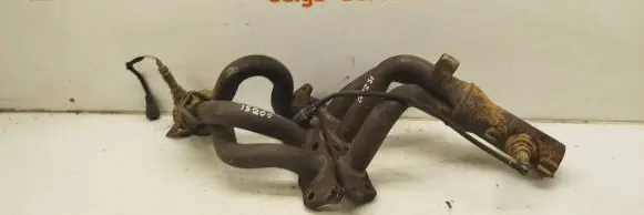 Lexus IS 200-300 Exhaust manifold