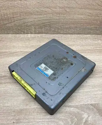 Mitsubishi Carisma Engine control unit/module ECU FS0518881C E2T03591T FS05