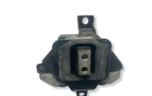 Hyundai Tucson TL Engine mount bracket 21830D3100 1570040 1905210240