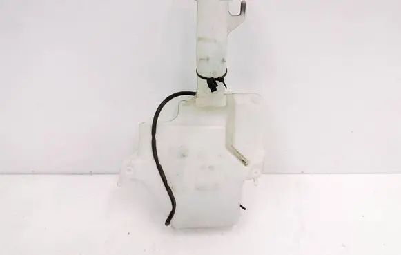 Dodge Grand Caravan Windshield washer fluid reservoir/tank 05113650AD