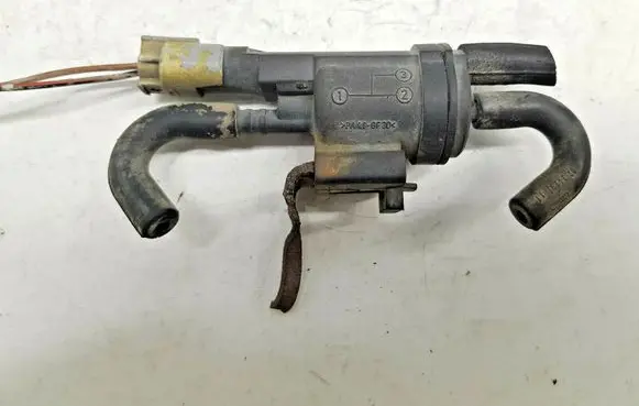 Mercedes-Benz Vito Viano W638 Vacuum valve 0025401497