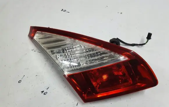 Renault Megane III Tailgate rear/tail lights