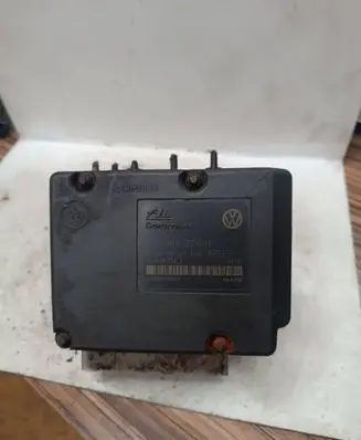 Volkswagen Golf IV ABS Pump 1J0907379H HMR9G11C32 10094903413