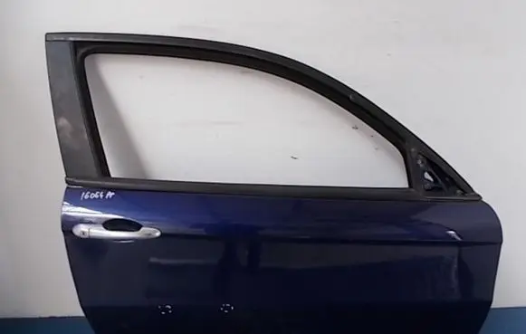 Alfa Romeo 147 Front door
