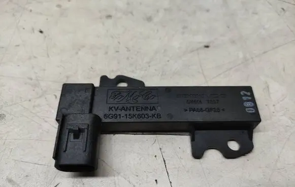Volvo XC60 Aerial antenna amplifier 5WK47897