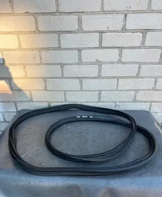 Volvo S90, V90 Trunk rubber seal (body) 