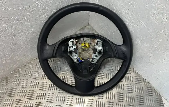 Seat Ibiza III (6L) Steering wheel 61400000A00 301120010A