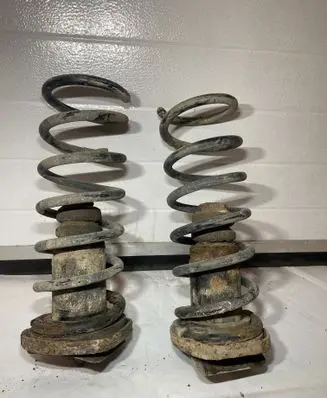 Volvo V70 Front coil spring 