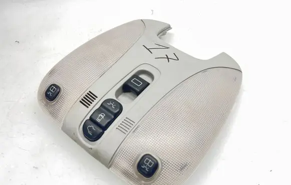 Mercedes-Benz S W220 Front seat light A2158201101