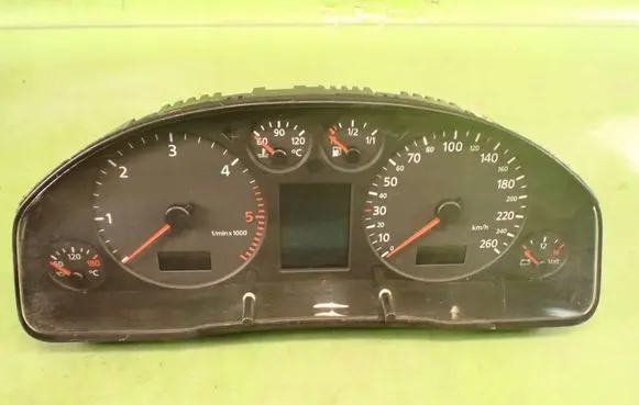 Audi A6 S6 C5 4B Speedometer (instrument cluster) 4B0920930K