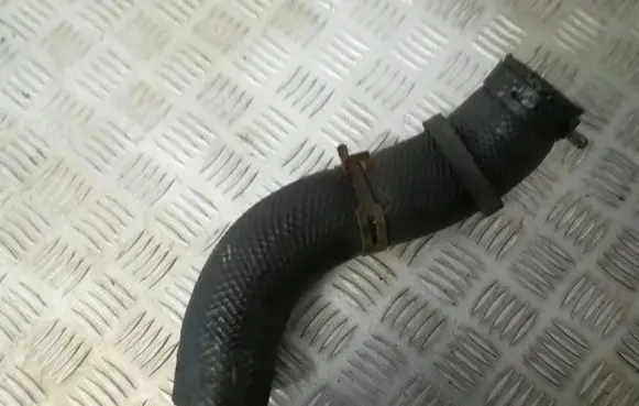 Intercooler hose/pipe