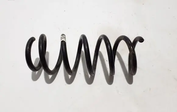 BMW 5 G30 G31 G38 Front coil spring 6881903