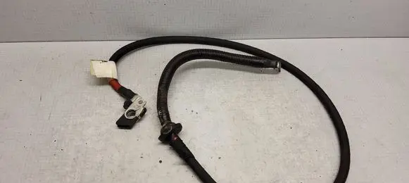 Positive cable (battery)