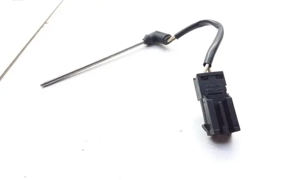 BMW 5 E39 Oil temperature sensor 83913879