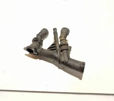 Skoda Karoq Engine coolant pipe/hose 04L121071E