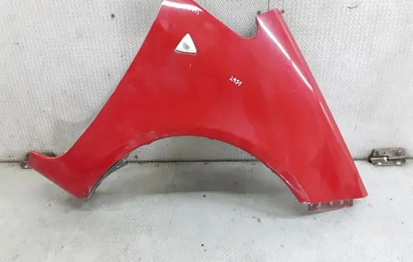 Mitsubishi Colt Fender