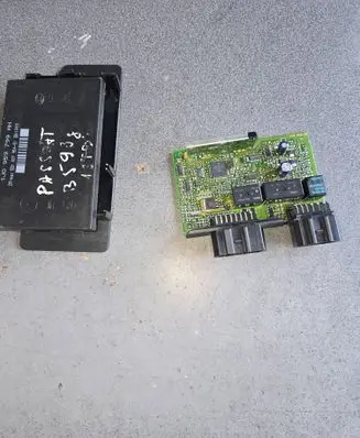 Volkswagen PASSAT B5 Comfort/convenience module 1J0959799AH 5DK00795451 041999