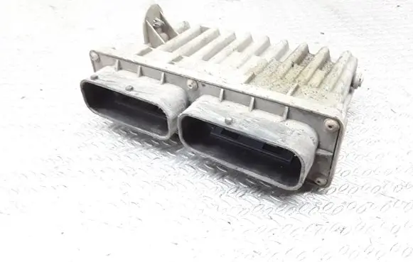 Opel Astra G Fan control module 09131731