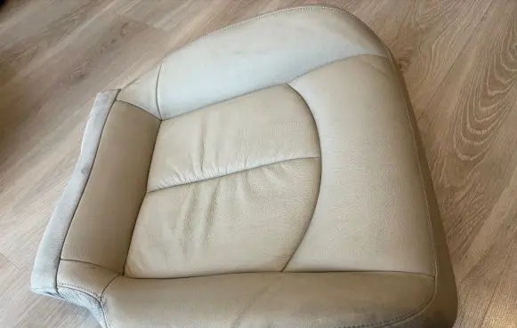 Rear seat