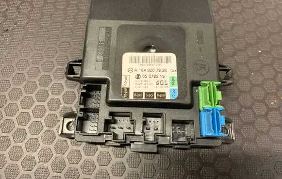 Mercedes-Benz ML W164 Door control unit/module A1648207226 05072213 1304120507720