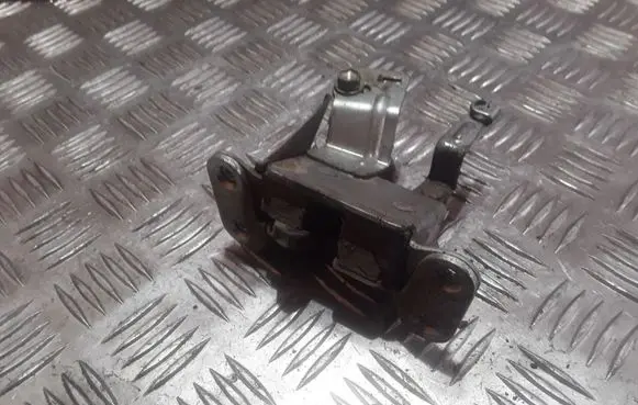 Toyota Previa (XR30, XR40) II Sliding door lock 