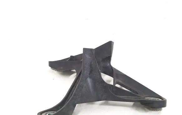 Audi TT TTS RS Mk3 8S Gear shift cable bracket 1K0711789G