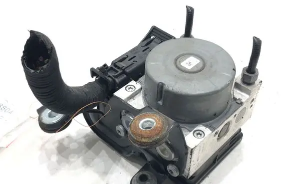Ford Mondeo MK V ABS Pump EG9C-2C405-EJ