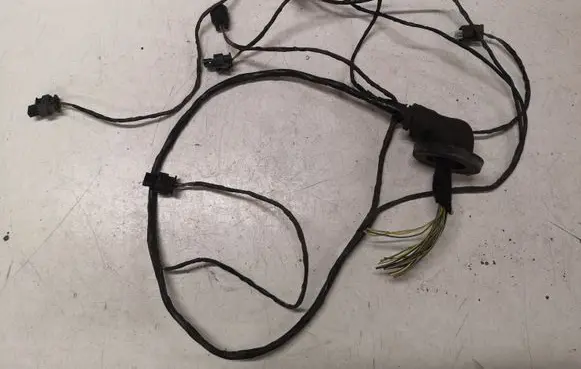 BMW 1 E81 E87 Parking sensor (PDC) wiring loom 672597