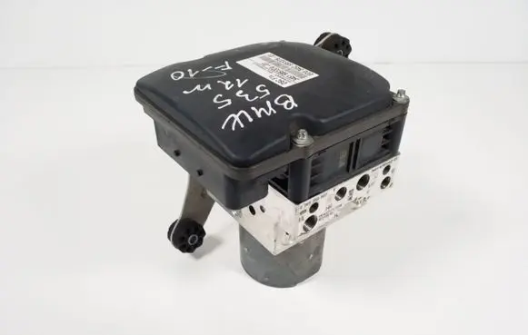 BMW 5 F10 F11 ABS Pump 6851374